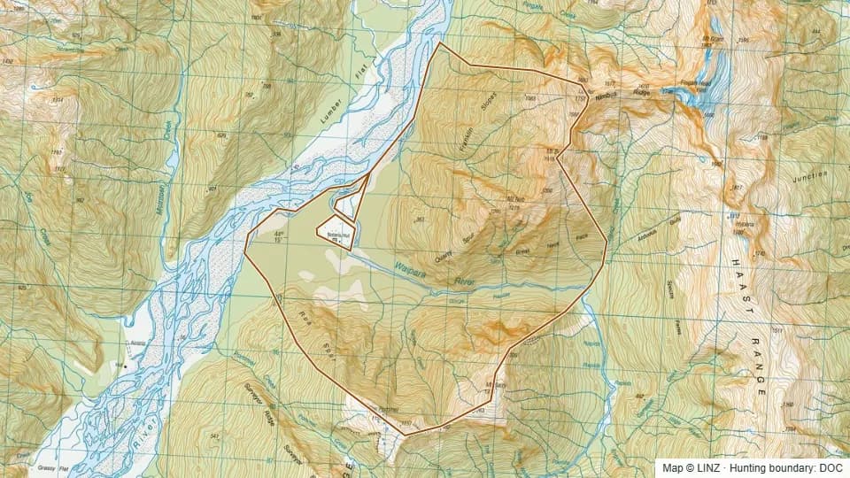 Topographic map of 24 - Lower Waipara in West Coast, New Zealand, with the DOC hunting boundary outlined.