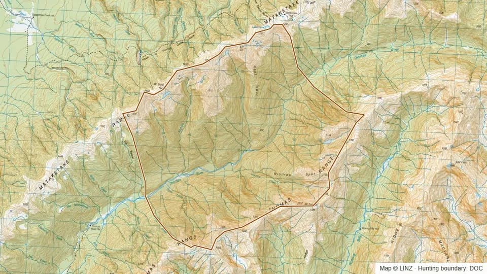 Topographic map of 66 - Mid Thomas River in West Coast, New Zealand, with the DOC hunting boundary outlined.