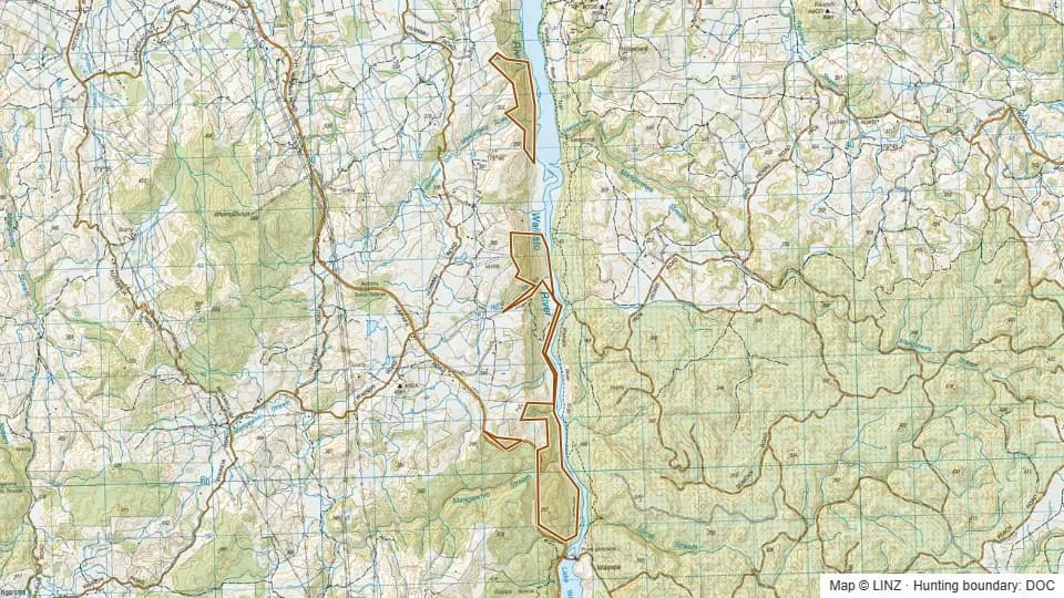 Topographic map of Arapuni Scenic Reserve in Waikato, New Zealand, with the DOC hunting boundary outlined.