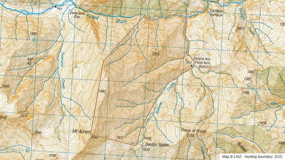 Topographic map of Ballarat in Otago, New Zealand, with the DOC hunting boundary outlined.