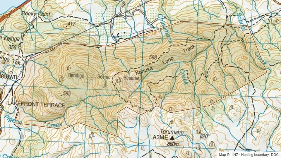 Topographic map of Bendigo Scenic Reserve in Otago, New Zealand, with the DOC hunting boundary outlined.