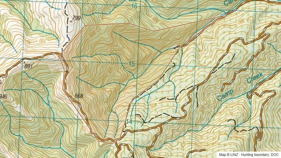 Topographic map of Carsons - Blue Mountains in Otago, New Zealand, with the DOC hunting boundary outlined.