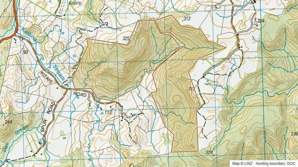 Topographic map of Conservation Area - Kitahi in Waikato, New Zealand, with the DOC hunting boundary outlined.