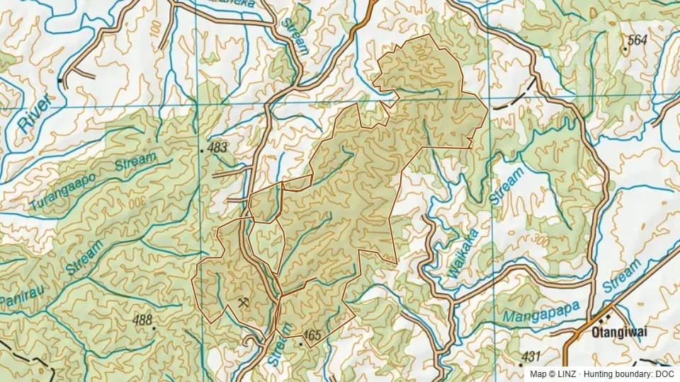 Topographic map of Conservation Area - Waitewhena in Manawatu-Wanganui, New Zealand, with the DOC hunting boundary outlined.