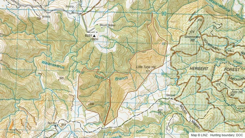 Topographic map of Glencoe in Otago, New Zealand, with the DOC hunting boundary outlined.