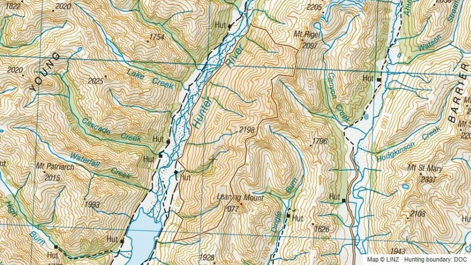 Topographic map of Green Bush in Otago, New Zealand, with the DOC hunting boundary outlined.