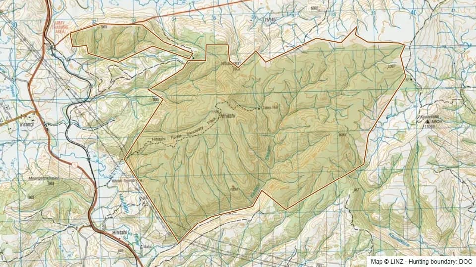 Topographic map of Hihitahi Forest Sanctuary in Manawatu-Wanganui, New Zealand, with the DOC hunting boundary outlined.