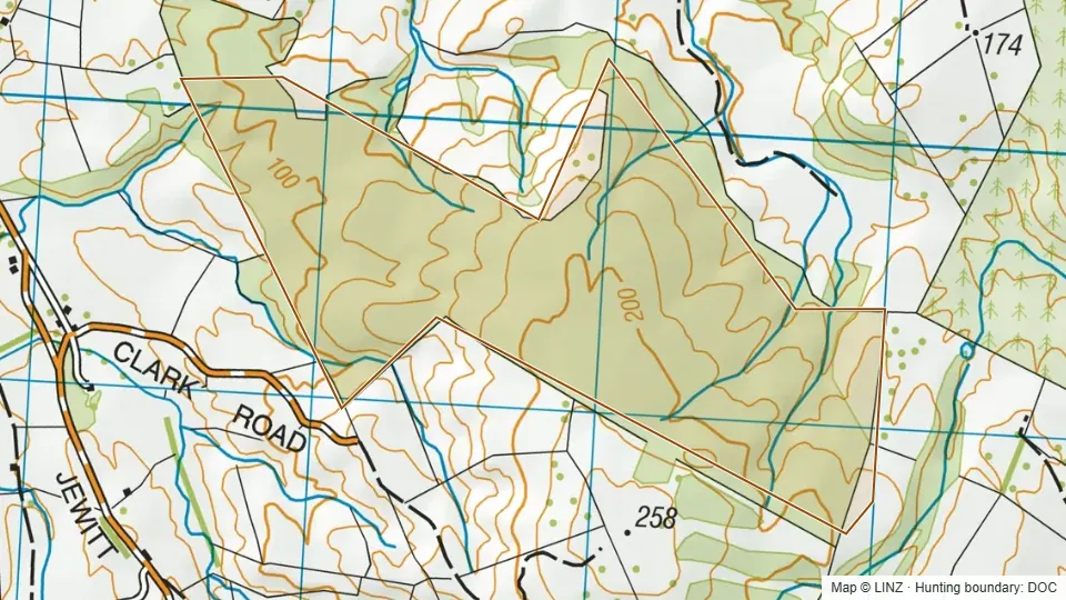 Topographic map of Hokonui Scenic Reserve in Southland, New Zealand, with the DOC hunting boundary outlined.