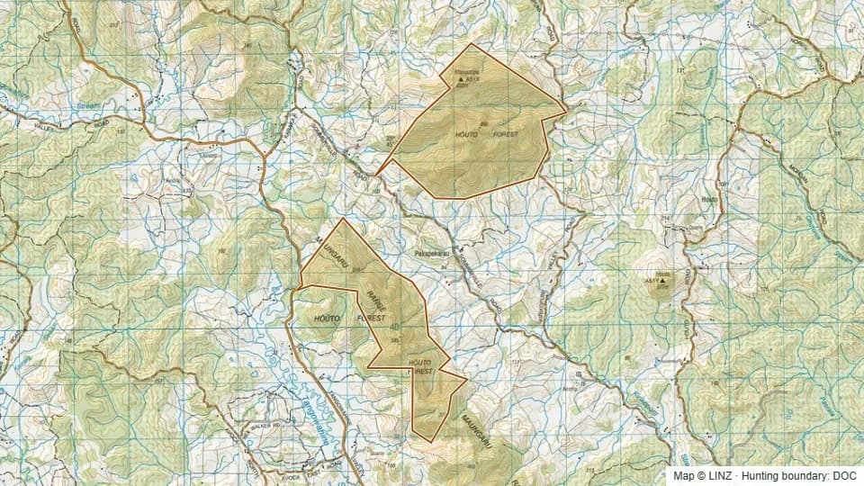 Topographic map of Houto Forest in Northland, New Zealand, with the DOC hunting boundary outlined.