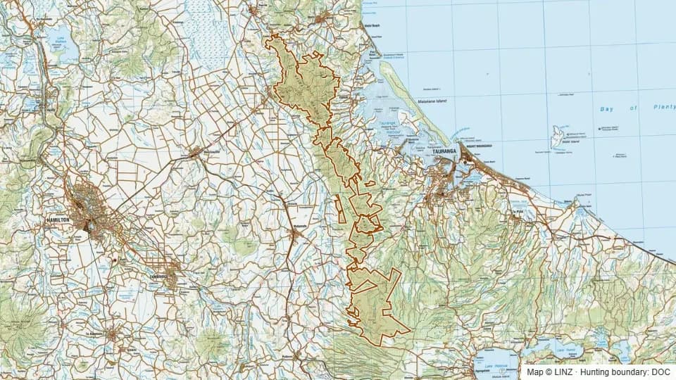 Topographic map of Kaimai Mamaku Conservation Park in Bay of Plenty, New Zealand, with the DOC hunting boundary outlined.
