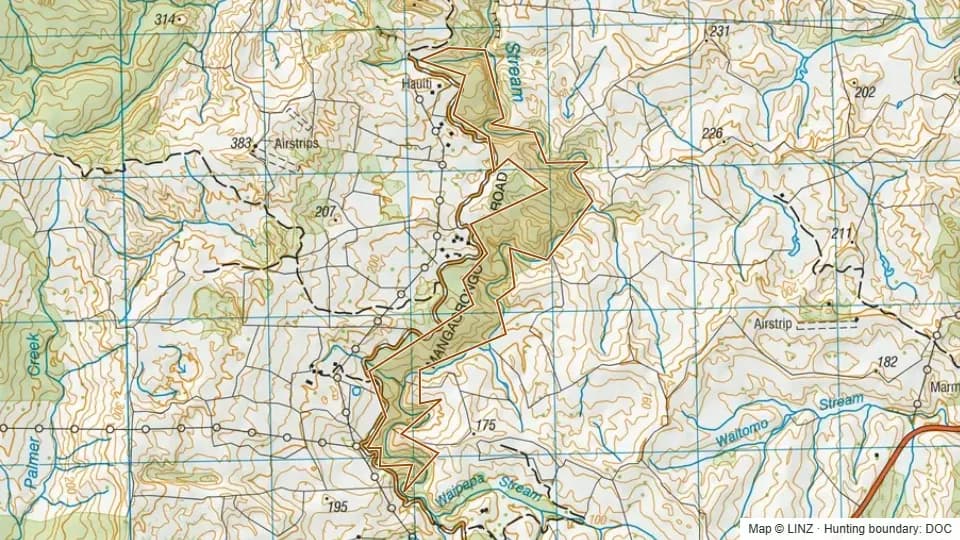 Topographic map of Mangaorongo Scenic Reserve in Waikato, New Zealand, with the DOC hunting boundary outlined.