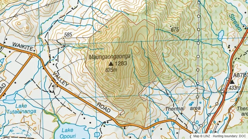 Topographic map of Maungaongaonga Scenic Reserve in Waikato, New Zealand, with the DOC hunting boundary outlined.