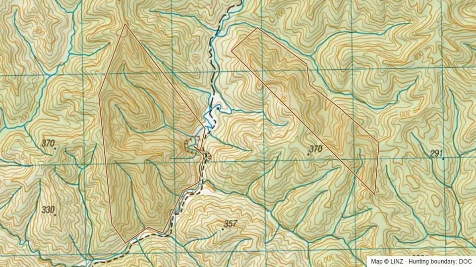 Topographic map of Moeawatea Scenic Reserve in Taranaki, New Zealand, with the DOC hunting boundary outlined.