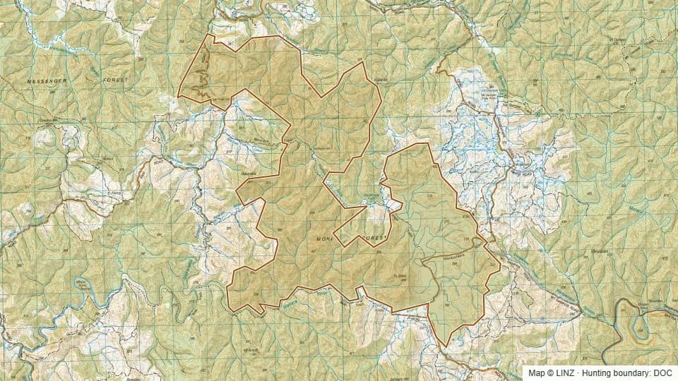 Topographic map of Moki Conservation Area in Taranaki, New Zealand, with the DOC hunting boundary outlined.