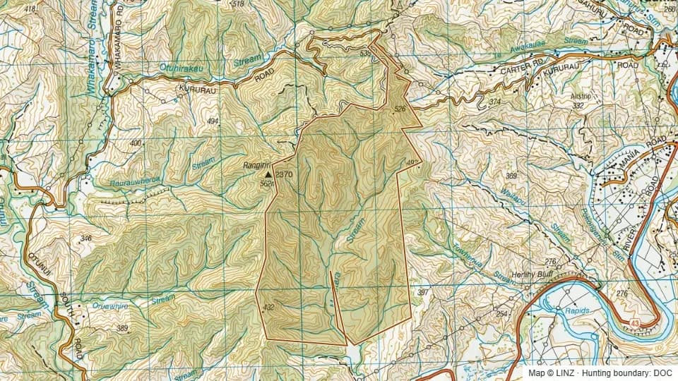 Topographic map of Motutara Scenic Reserve in Manawatu-Wanganui, New Zealand, with the DOC hunting boundary outlined.