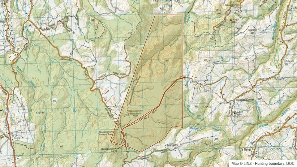 Topographic map of Otanewainuku Forest in Bay of Plenty, New Zealand, with the DOC hunting boundary outlined.