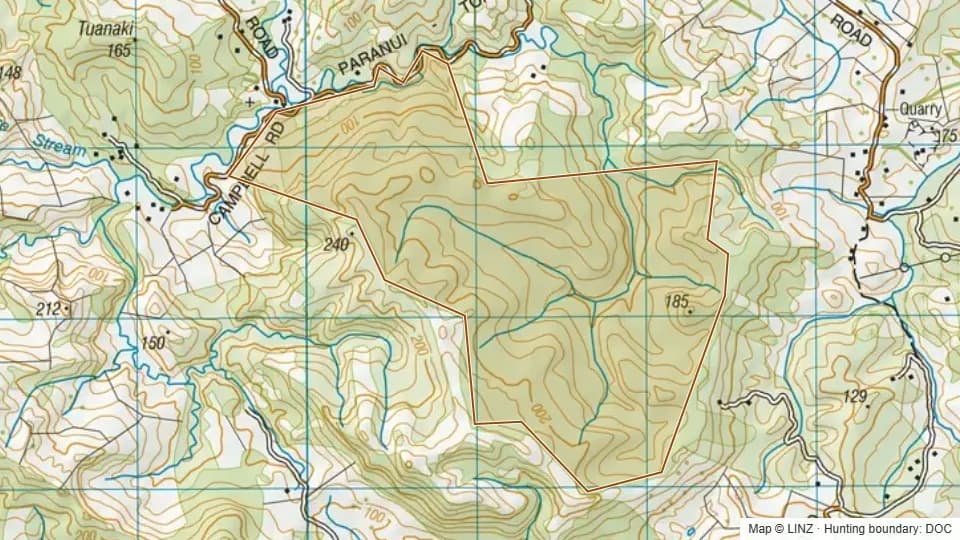 Topographic map of Paranui Scenic Reserve in Northland, New Zealand, with the DOC hunting boundary outlined.
