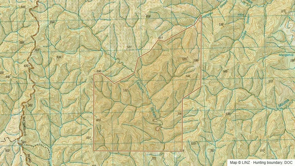 Topographic map of Powataunga Scenic Reserve in Manawatu-Wanganui, New Zealand, with the DOC hunting boundary outlined.