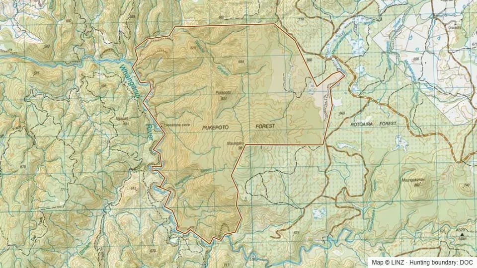 Topographic map of Pukepoto Ecological Area in Manawatu-Wanganui, New Zealand, with the DOC hunting boundary outlined.