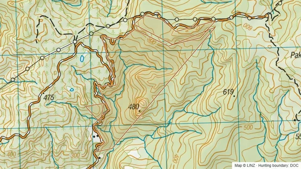 Topographic map of Puriri Scenic Reserve in Waikato, New Zealand, with the DOC hunting boundary outlined.