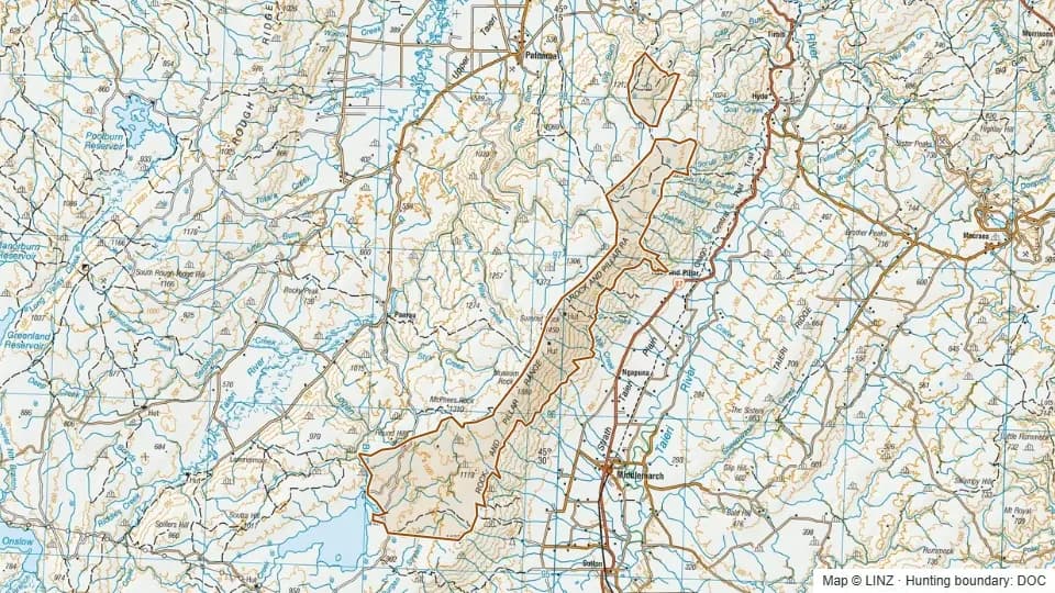 Topographic map of Rock and Pillar in Otago, New Zealand, with the DOC hunting boundary outlined.