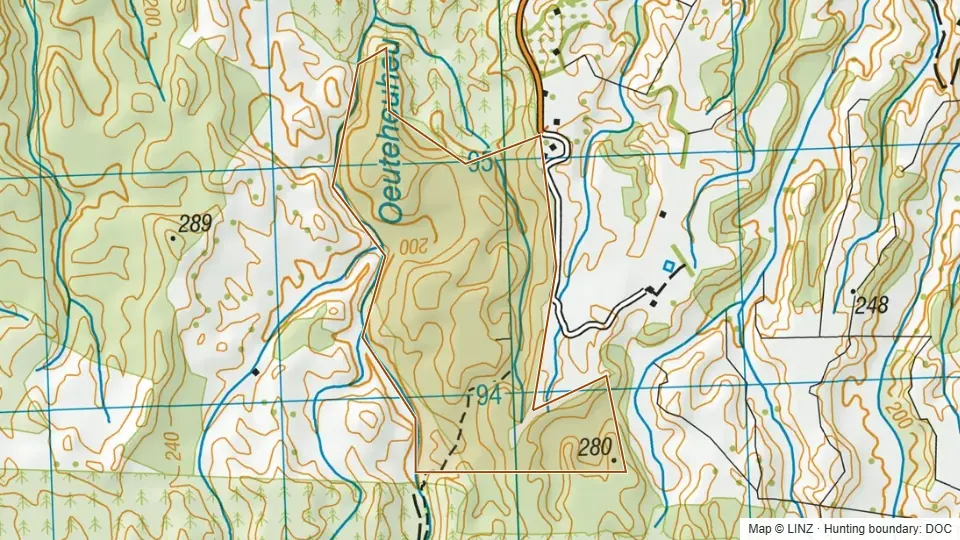 Topographic map of Roydon Downs Scenic Reserve in Bay of Plenty, New Zealand, with the DOC hunting boundary outlined.