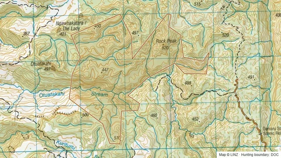 Topographic map of Scenic Reserve - Hauturu East in Waikato, New Zealand, with the DOC hunting boundary outlined.