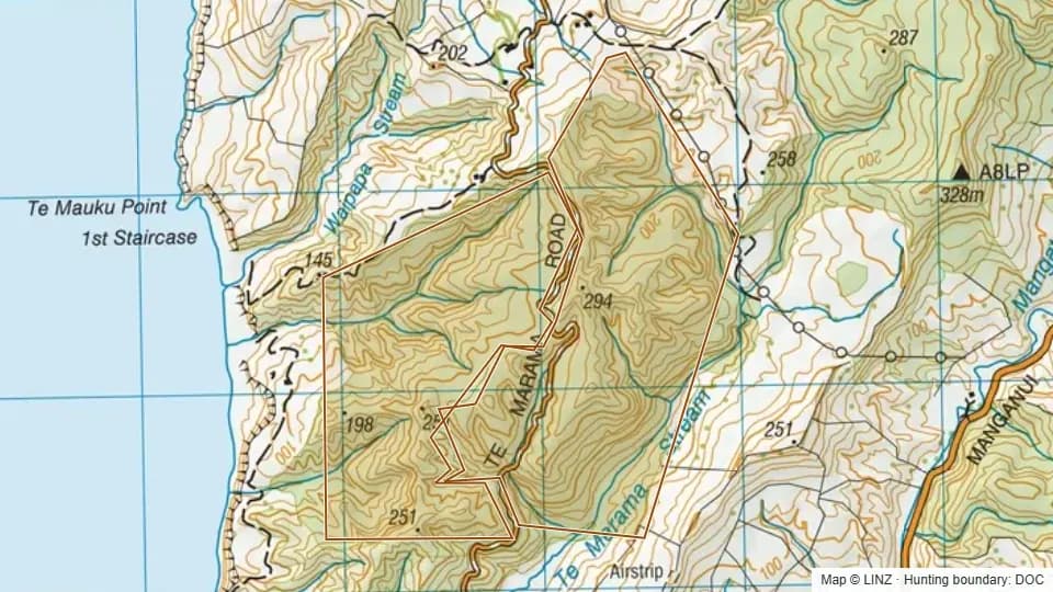 Topographic map of Te Marama Scenic Reserve in Waikato, New Zealand, with the DOC hunting boundary outlined.
