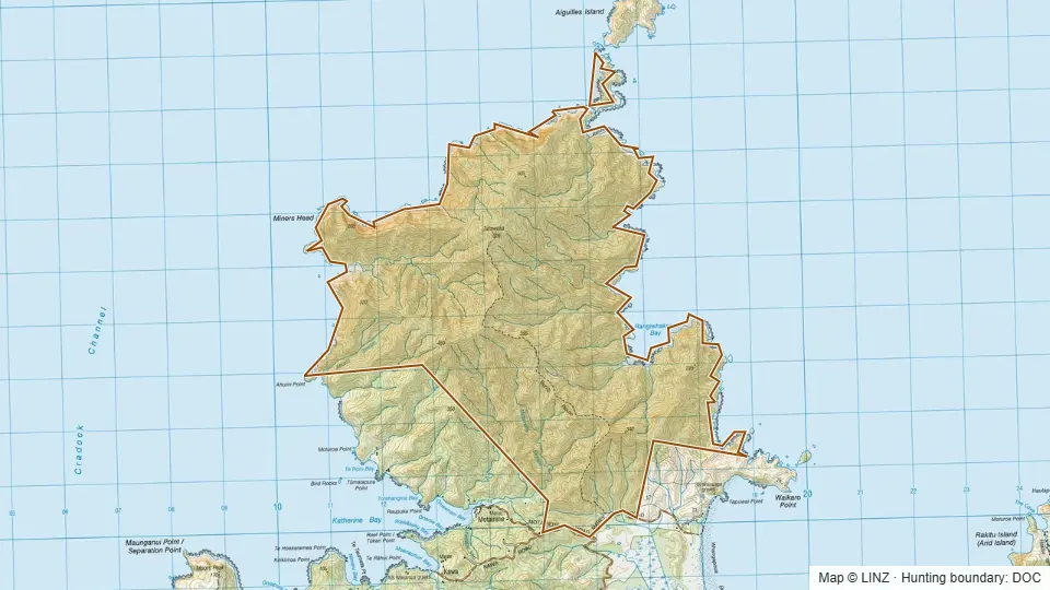 Topographic map of Te Paparahi Conservation Area in Auckland, New Zealand, with the DOC hunting boundary outlined.