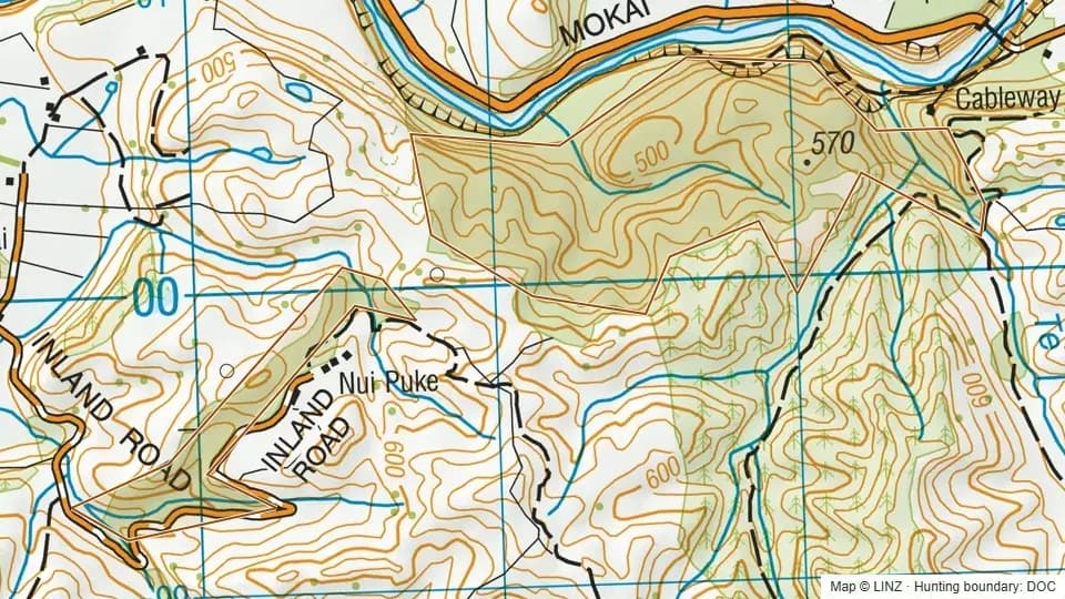 Topographic map of Te Rangipai Scenic Reserve in Manawatu-Wanganui, New Zealand, with the DOC hunting boundary outlined.