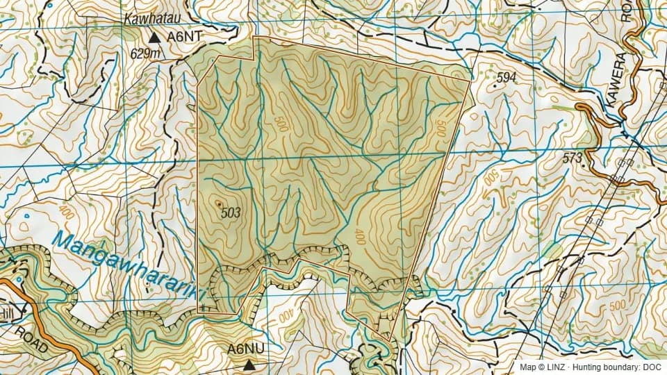 Topographic map of Titirangi Scenic Reserve in Manawatu-Wanganui, New Zealand, with the DOC hunting boundary outlined.