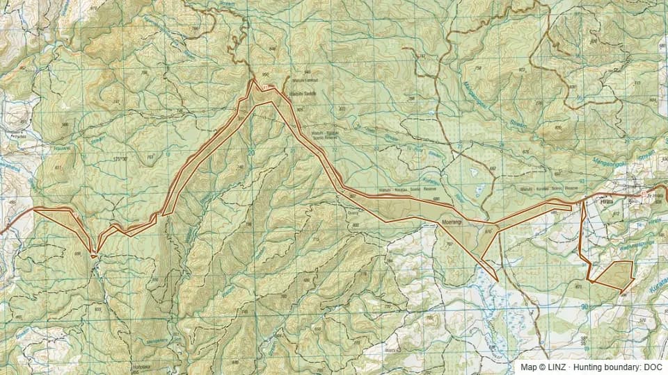 Topographic map of Waituhi Kuratau Scenic Reserve (Part) in Waikato, New Zealand, with the DOC hunting boundary outlined.
