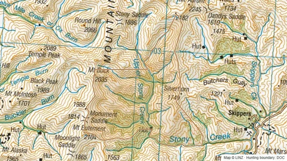 Topographic map of Whakaari East in Otago, New Zealand, with the DOC hunting boundary outlined.