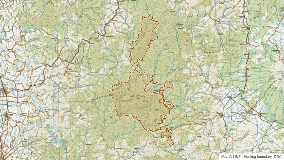 Topographic map of Whanganui National Park (Pt) in Manawatu-Wanganui, New Zealand, with the DOC hunting boundary outlined.